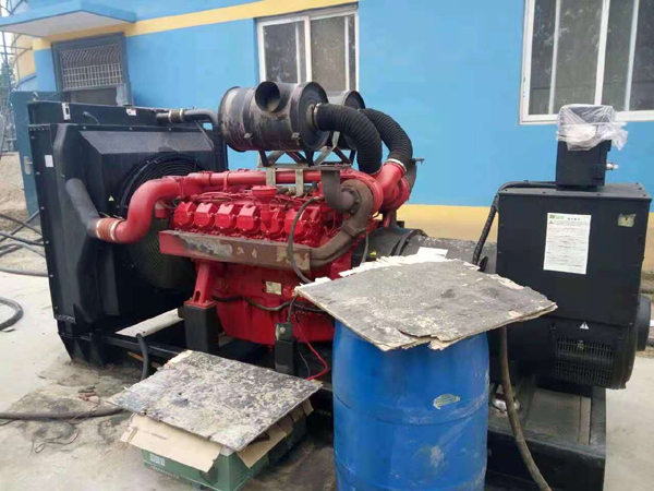安仁关于柴油发电机组水箱污垢的产生与清理